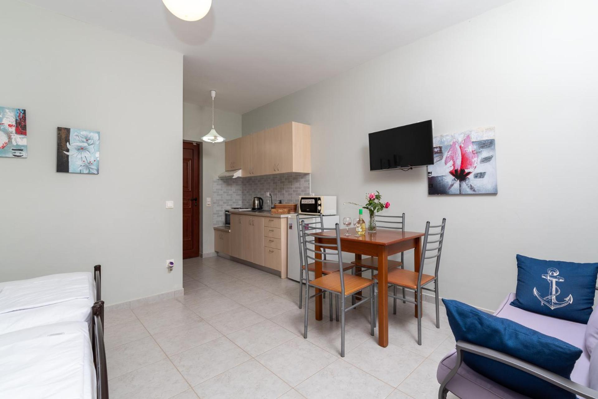 Stratos By Mroom Apartments Makriyialos Bagian luar foto