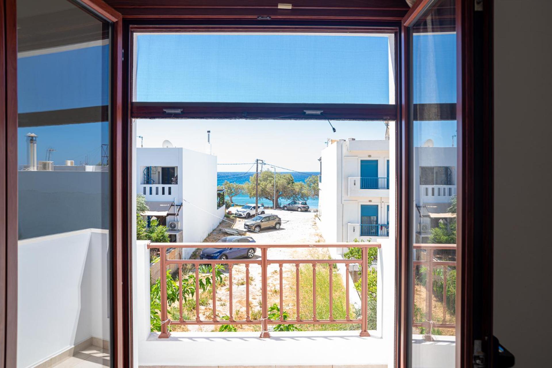 Stratos By Mroom Apartments Makriyialos Bagian luar foto