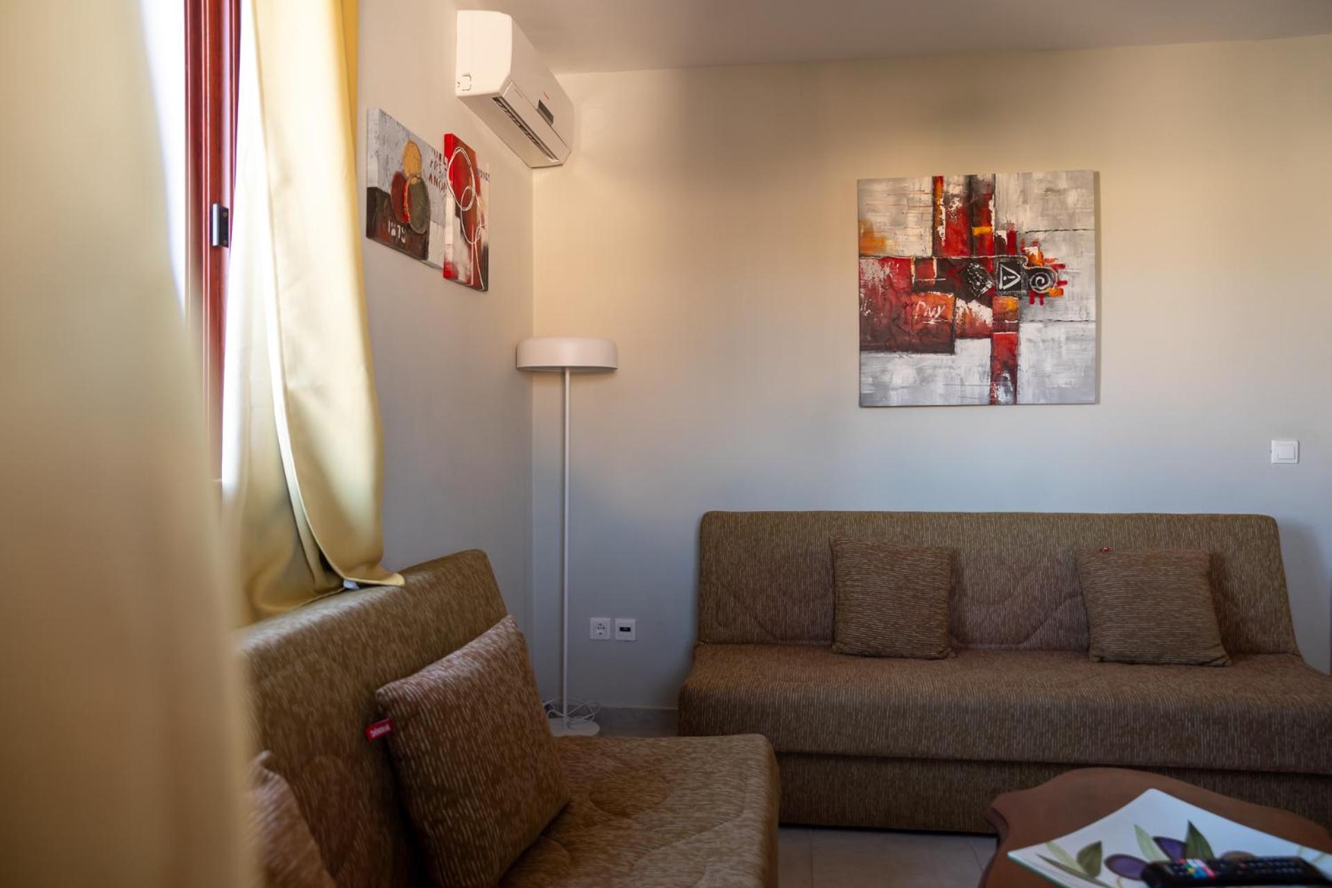 Stratos By Mroom Apartments Makriyialos Bagian luar foto