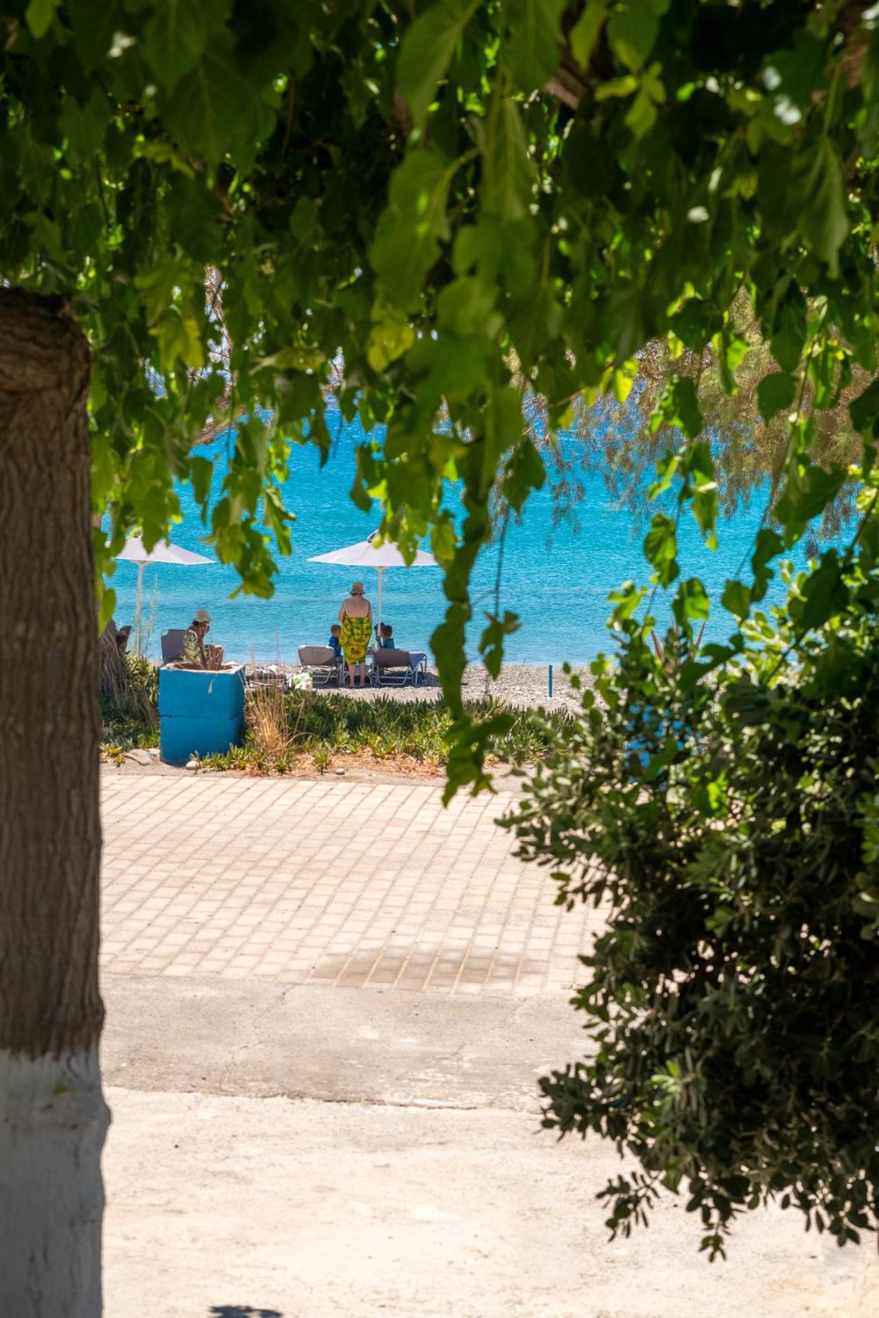 Stratos By Mroom Apartments Makriyialos Bagian luar foto